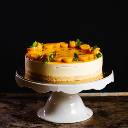 Mango-passion juustokakku