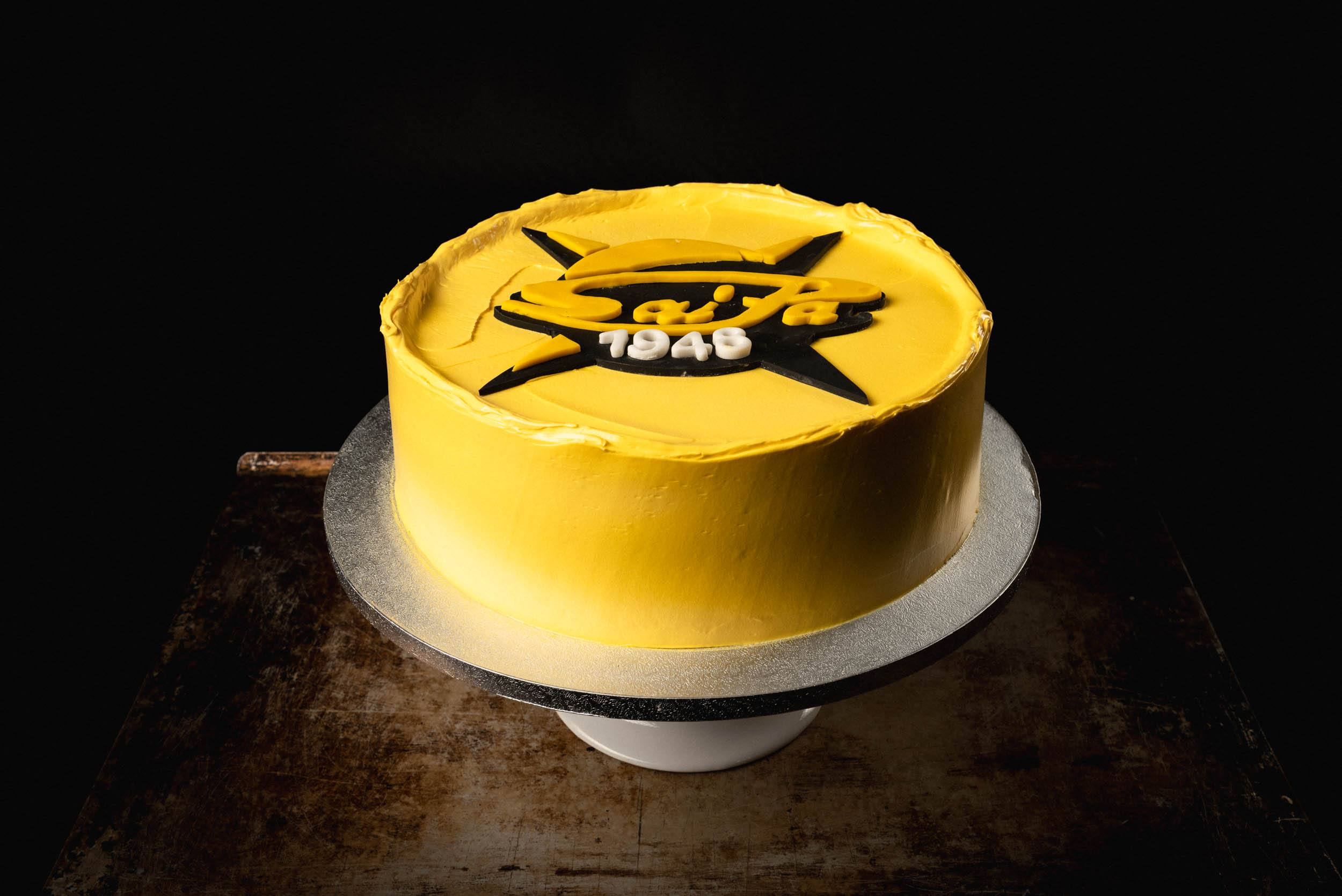 BRZ08233 erikoiskakku